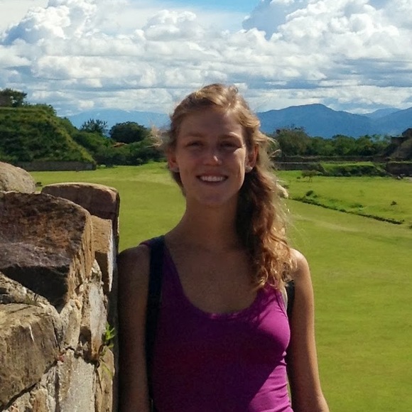 Meet your Posher, Natalie - Picture 1 of 1